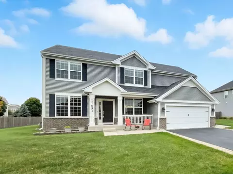 11651 Fitzgerald Ln, Huntley, IL 60142