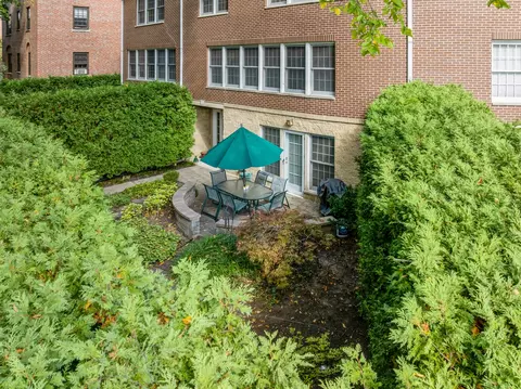Undisclosed, Evanston, IL 60201 photo 24