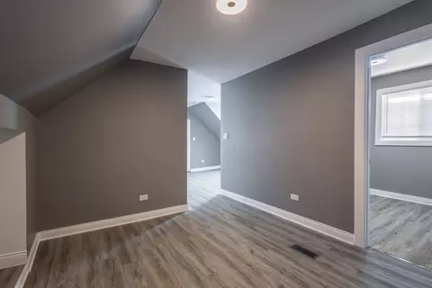 Entry Way - 6830 S Honore St, Chicago, IL 60636 photo 1 of 3