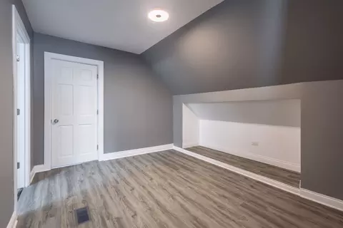 Bedroom - 6830 S Honore St, Chicago, IL 60636 photo 6 of 12