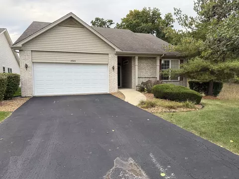 17213 Mendota Dr, Lockport, IL 60441