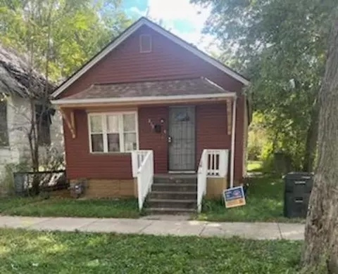 219 E 136th St, Chicago, IL 60827