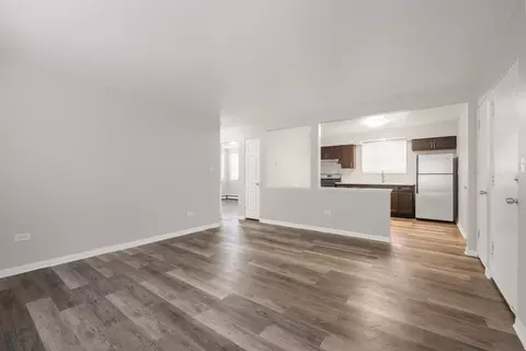 Living - 1924 S 16th Ave, Broadview, IL 60155 photo 5 of 11