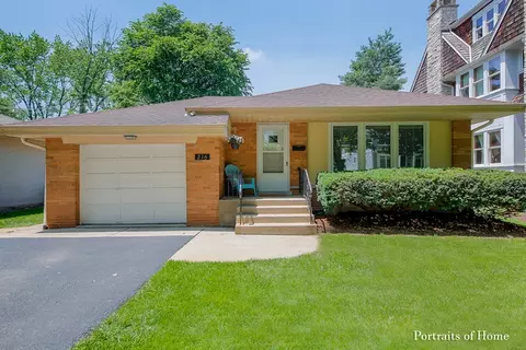216 S Madison St, Hinsdale, IL 60521