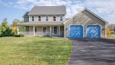 53 Ponderosa Dr, Yorkville, IL 60560