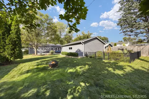 Exterior - 1123 Grant St, Wheaton, IL 60189 photo 5 of 5
