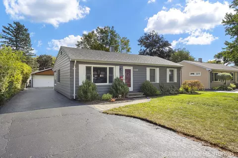 Exterior - 1123 Grant St, Wheaton, IL 60189 photo 2 of 5