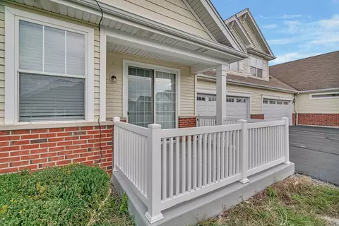 Exterior - 19937 Burnside Ct, Olympia Fields, IL 60461 photo 2 of 3