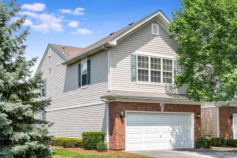 158 Concord Dr S #158, Oswego, IL 60543
