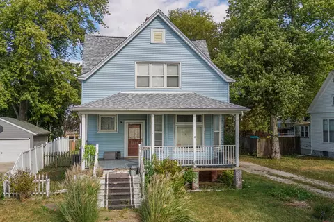 305 W Boundary St, Stanford, IL 61774