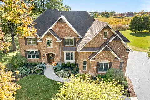 40 W513 Old Mill Ct, Elgin, IL 60124