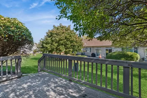 Exterior - 20928 W Spruce Ln, Plainfield, IL 60544 photo 2 of 2