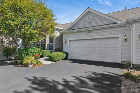 20928 W Spruce Ln, Plainfield, IL 60544