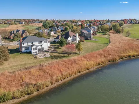 View/Area - 3 Pebblebrook Ct, Bloomington, IL 61705 photo 8 of 17