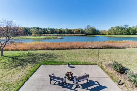 View/Area - 3 Pebblebrook Ct, Bloomington, IL 61705 photo 11 of 17