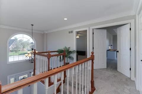 Entry Way - 3 Pebblebrook Ct, Bloomington, IL 61705 photo 5 of 7
