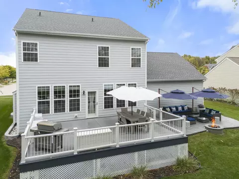 3689 Thornhill Dr, Elgin, IL 60124 photo 34