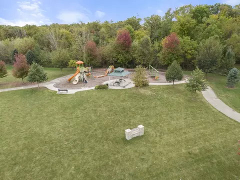 3689 Thornhill Dr, Elgin, IL 60124 photo 45