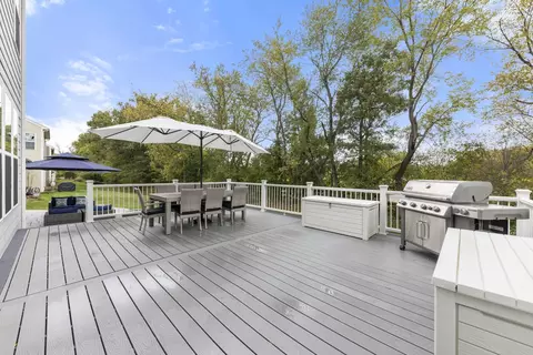 3689 Thornhill Dr, Elgin, IL 60124 photo 30