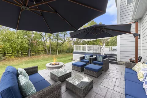 3689 Thornhill Dr, Elgin, IL 60124 photo 31