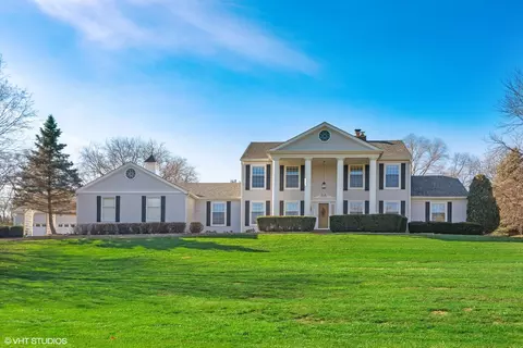 924 Stonefield Cir, Inverness, IL 60067