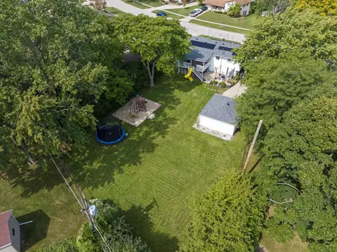 View/Area - 1345 Jefferson Rd, Hoffman Estates, IL 60169 photo 2 of 6
