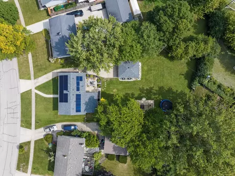 View/Area - 1345 Jefferson Rd, Hoffman Estates, IL 60169 photo 4 of 6