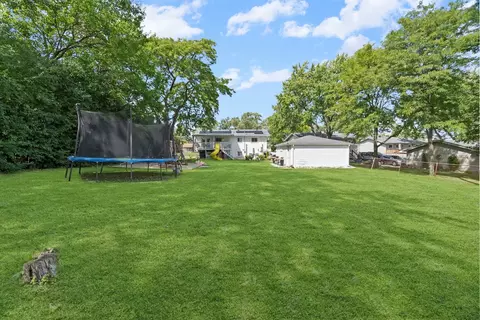 Exterior - 1345 Jefferson Rd, Hoffman Estates, IL 60169 photo 8 of 9