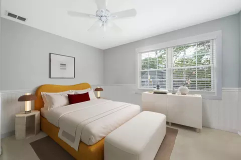 Bedroom - 606 Greendale Rd, Glenview, IL 60025 photo 2 of 5