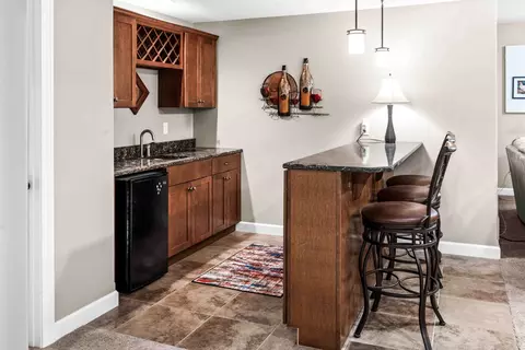 Kitchen - 2611 Piney Run, Bloomington, IL 61705 photo 7 of 7