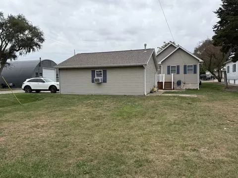 Exterior - 212 S 1st St, Cherry, IL 61317 photo 3 of 3