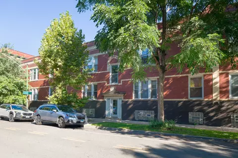 2578 W Lyndale St #2, Chicago, IL 60647