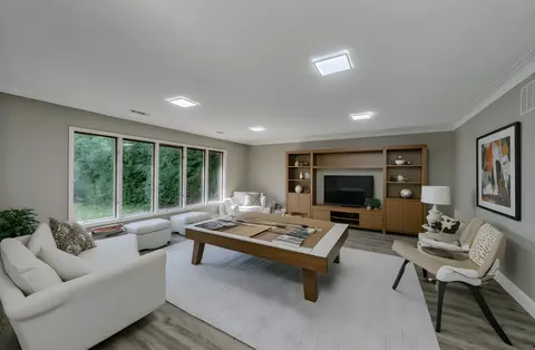 Living - 690 Birch Ln, Olympia Fields, IL 60461 photo 2 of 2