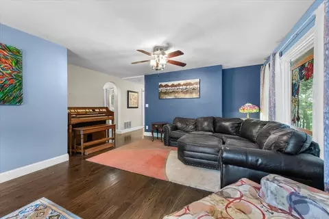 Other - 26 Glen Echo Rd, Elgin, IL 60120 photo 1 of 8
