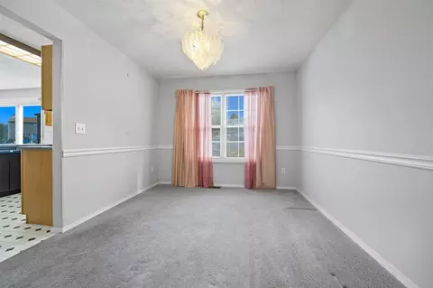 7 Melrose Ct, Bloomington, IL 61704 photo 8