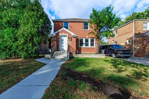 9252 S Sacramento Ave, Evergreen Park, IL 60805