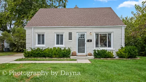 16903 Oak Park Ave, Tinley Park, IL 60477