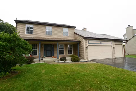 908 Mocking Bird Dr, Antioch, IL 60002