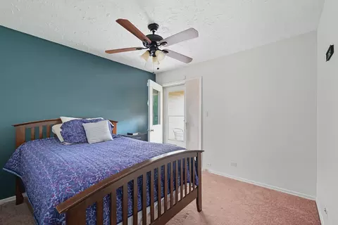 Bedroom - 18638 Golfview Dr, Hazel Crest, IL 60429 photo 4 of 4