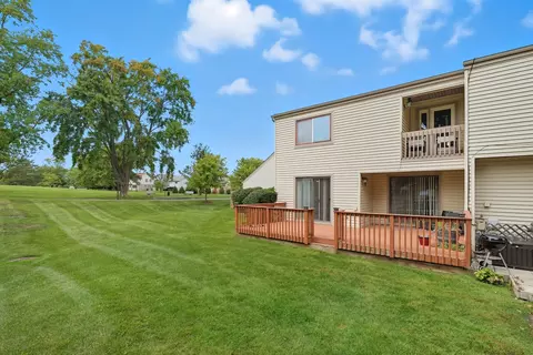 Exterior - 18638 Golfview Dr, Hazel Crest, IL 60429 photo 5 of 6