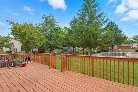 Exterior - 18638 Golfview Dr, Hazel Crest, IL 60429 photo 4 of 6