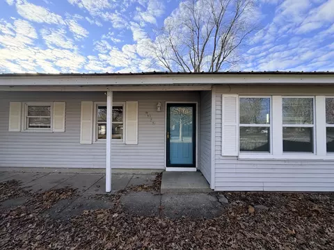 Exterior - 2016 Greendale Dr, Champaign, IL 61821 photo 2 of 2