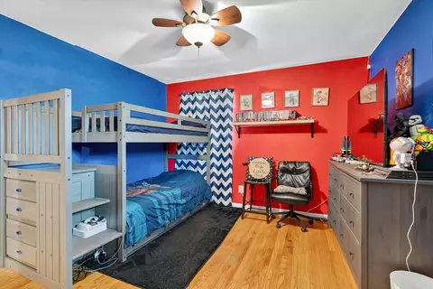 Bedroom - 5406 Memory Trl, Mchenry, IL 60051 photo 1 of 2