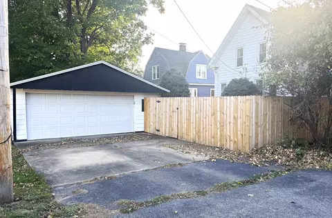Exterior - 202 Willard Ave, Bloomington, IL 61701 photo 6 of 9