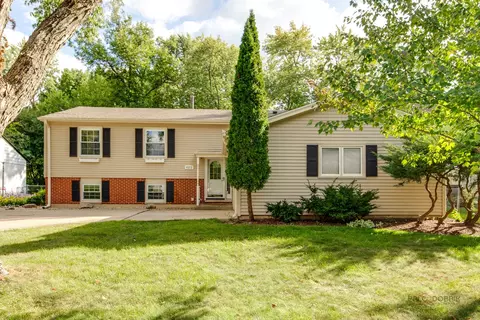 4373 Lincoln Ave, Rolling Meadows, IL 60008