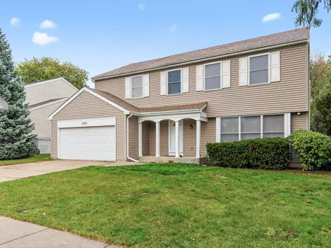 569 N Walnut Ln, Schaumburg, IL 60194