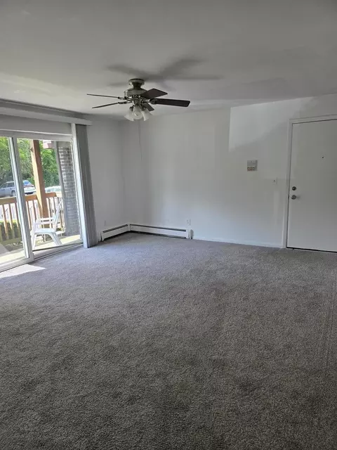 Living - 19360 Wolf Rd #1, Mokena, IL 60448 photo 3 of 3
