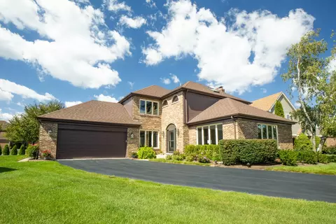 2409 E Greshan Ct, Arlington Heights, IL 60004