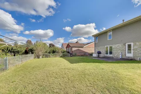 404 Tracy Ter, Des Plaines, IL 60016 photo 22