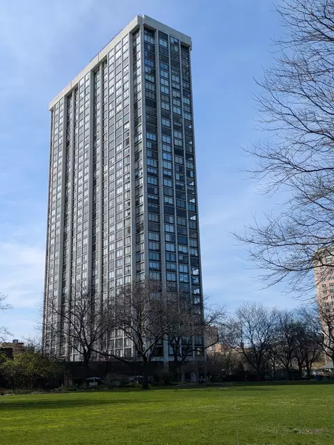 5455 N Sheridan Rd #3601-3602, Chicago, IL 60640